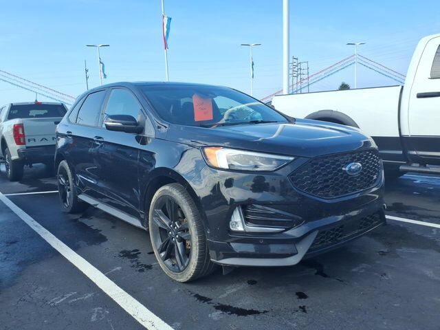 2019 FORD Edge