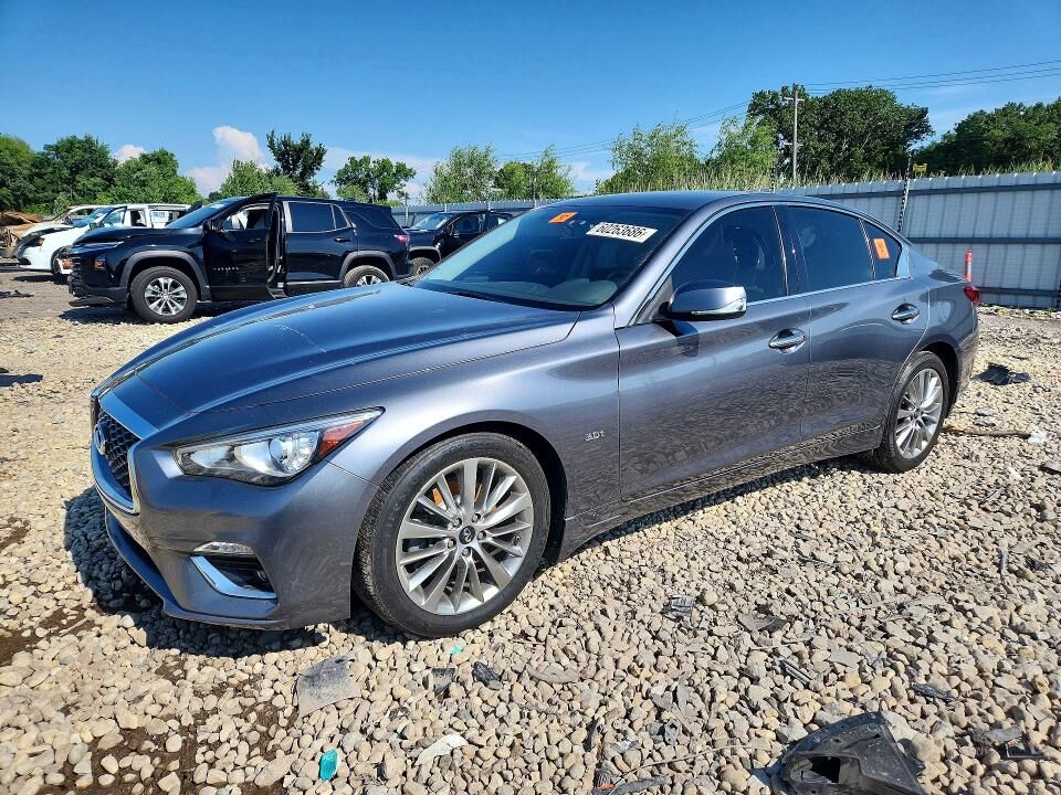 2018 INFINITI Q50