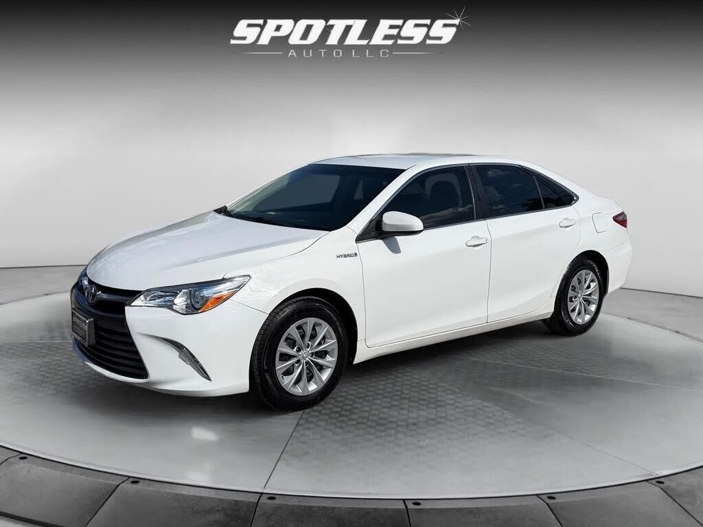 2016 TOYOTA Camry