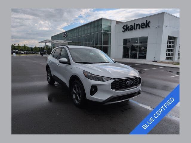 2025 FORD Escape