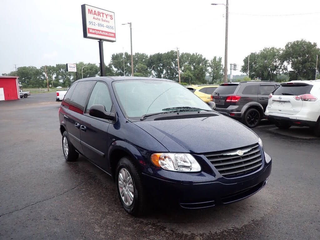 2006 CHRYSLER Town and Country