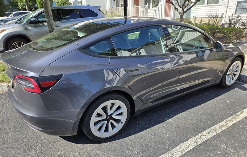 2021 TESLA Model 3