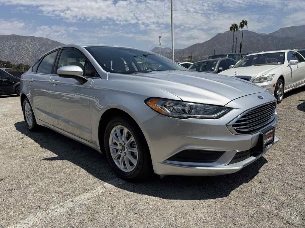 2017 FORD Fusion