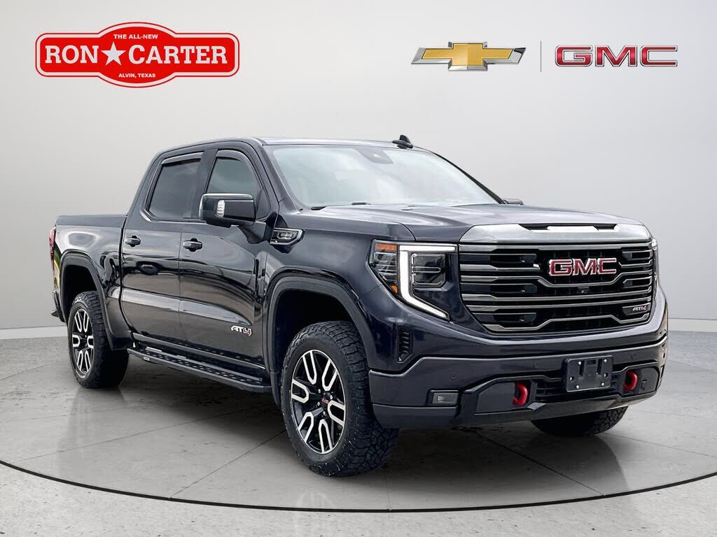 2023 GMC Sierra