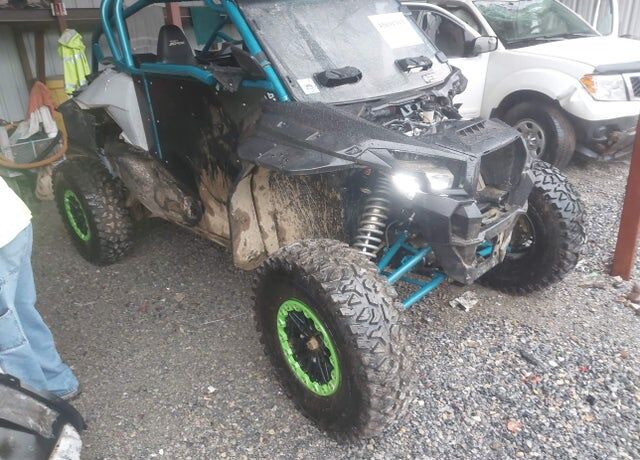 2025 KAWASAKI Teryx