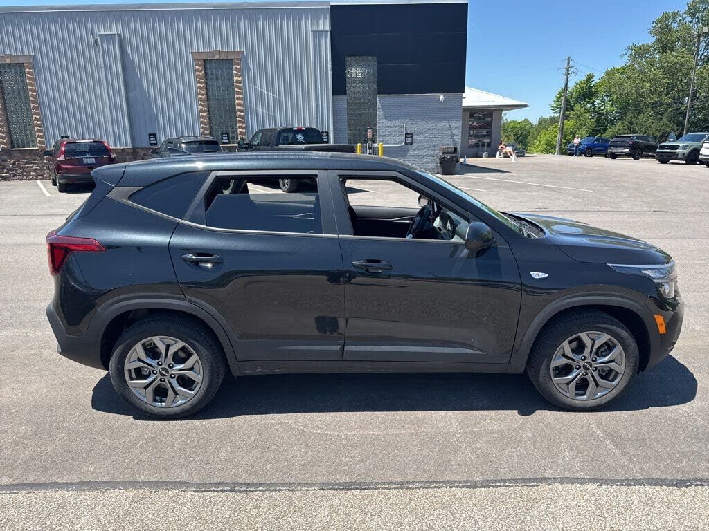 2024 KIA Seltos