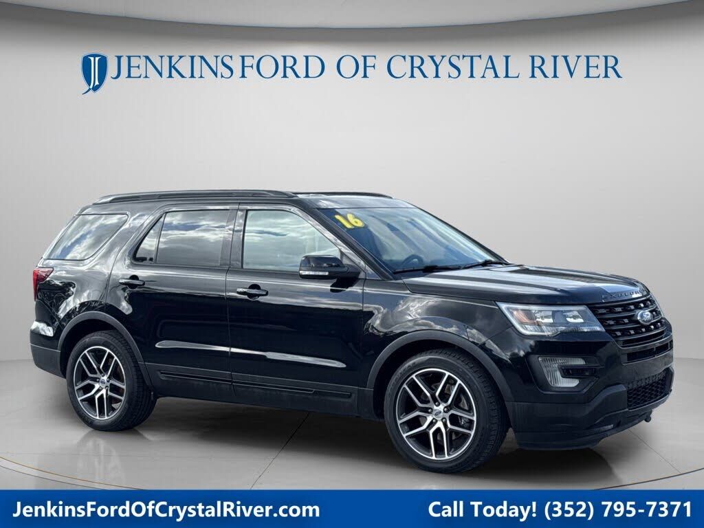 2016 FORD Explorer