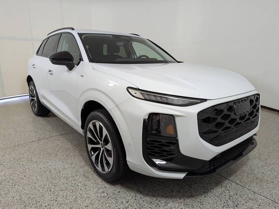 2026 AUDI Q3