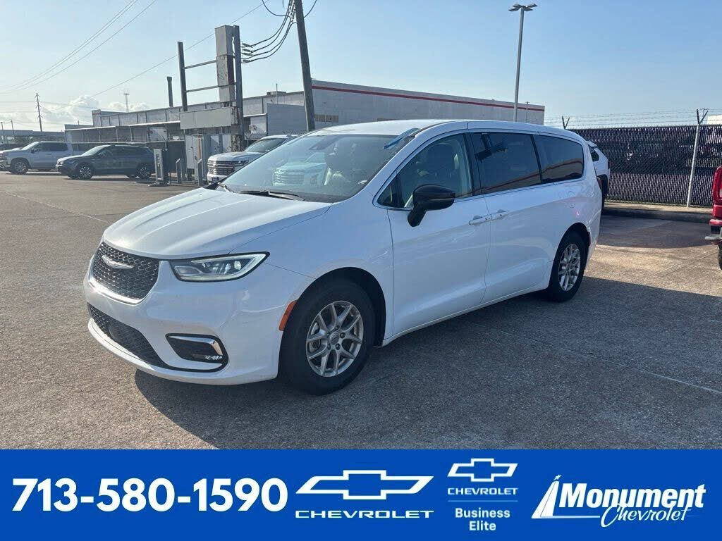 2024 CHRYSLER Pacifica