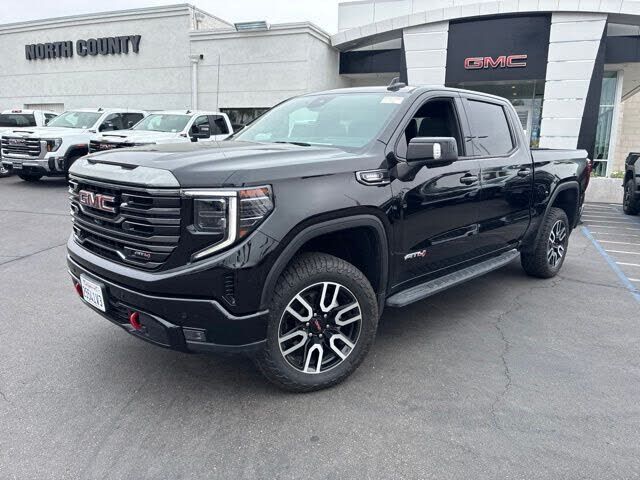 2023 GMC Sierra