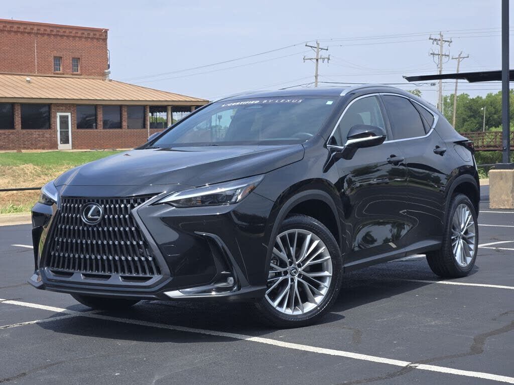 2025 LEXUS NX