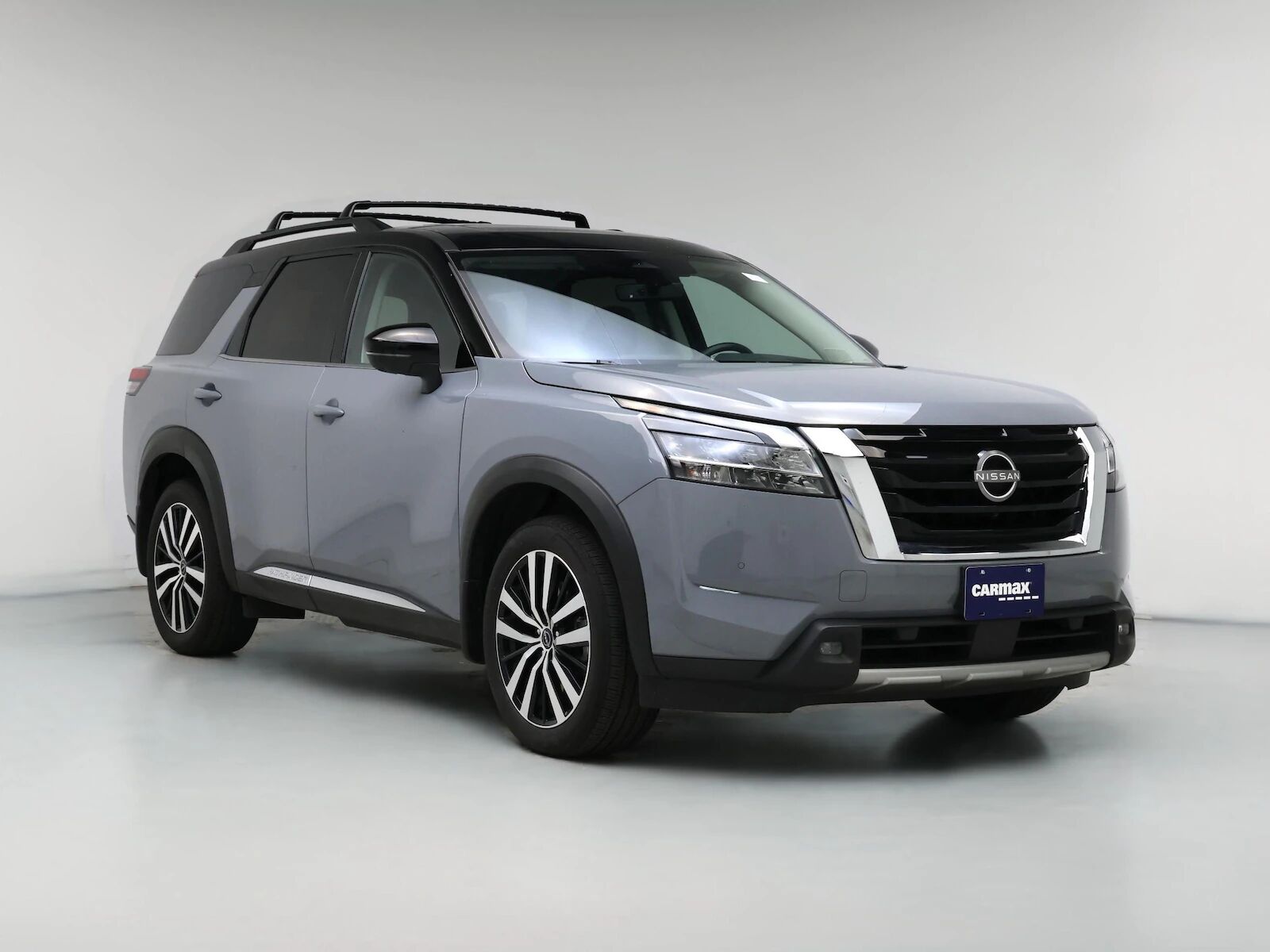 2023 NISSAN Pathfinder