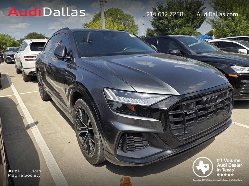 2021 AUDI Q8