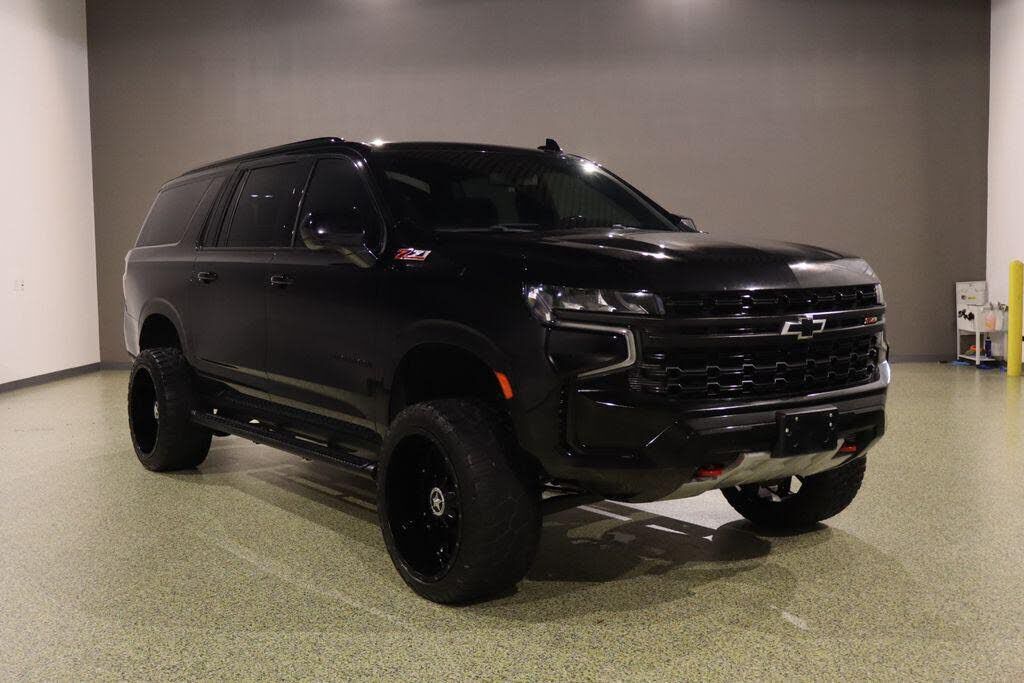 2021 CHEVROLET Suburban
