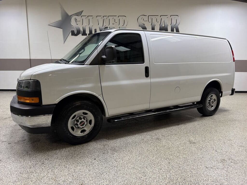 2020 GMC Savana