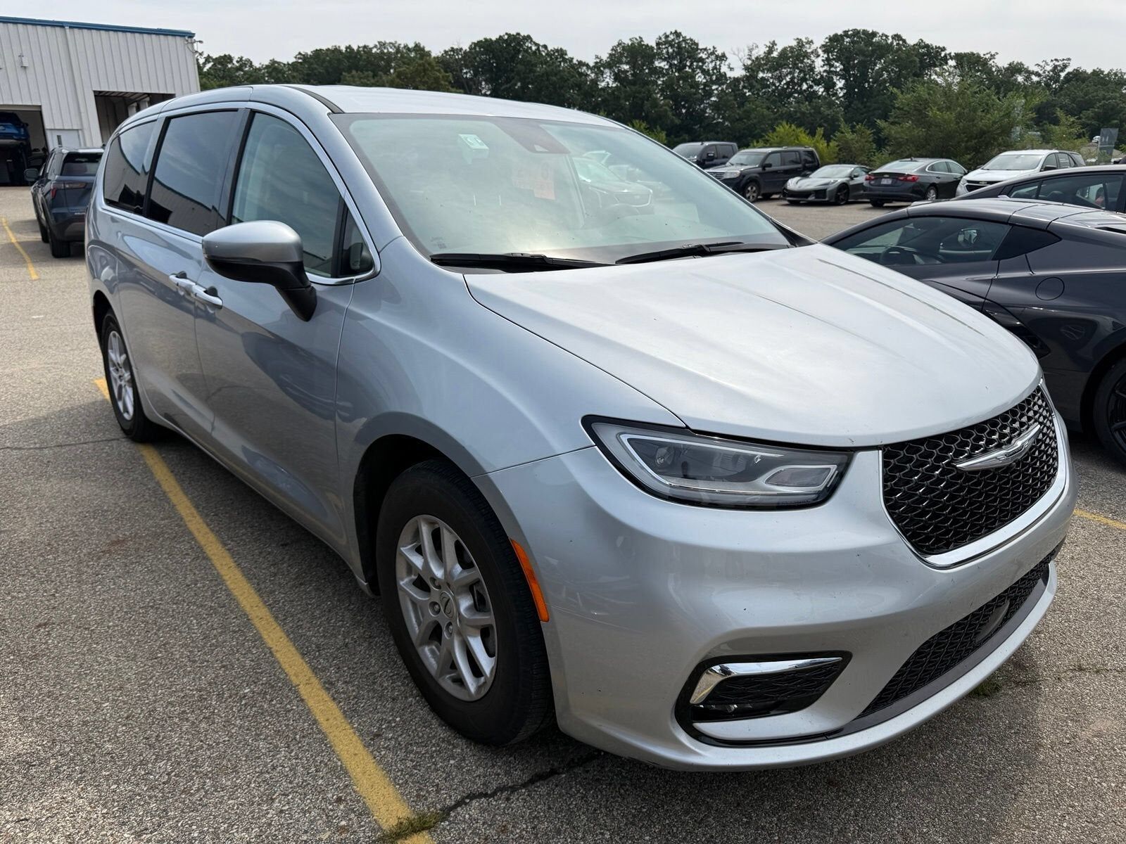 2023 CHRYSLER Pacifica