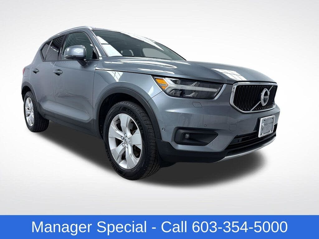 2019 VOLVO XC40