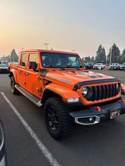 2025 JEEP Gladiator