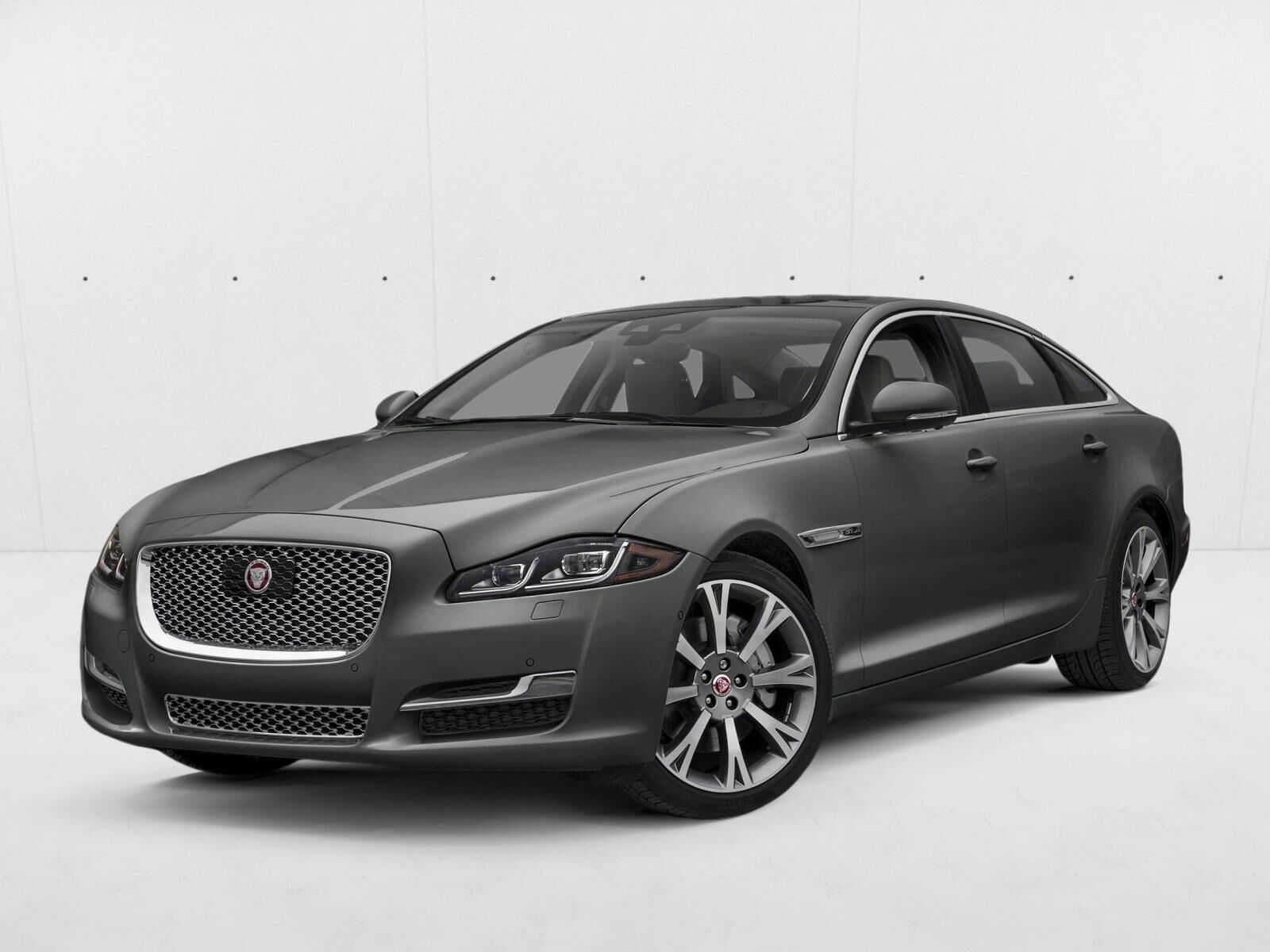 2019 JAGUAR XJ