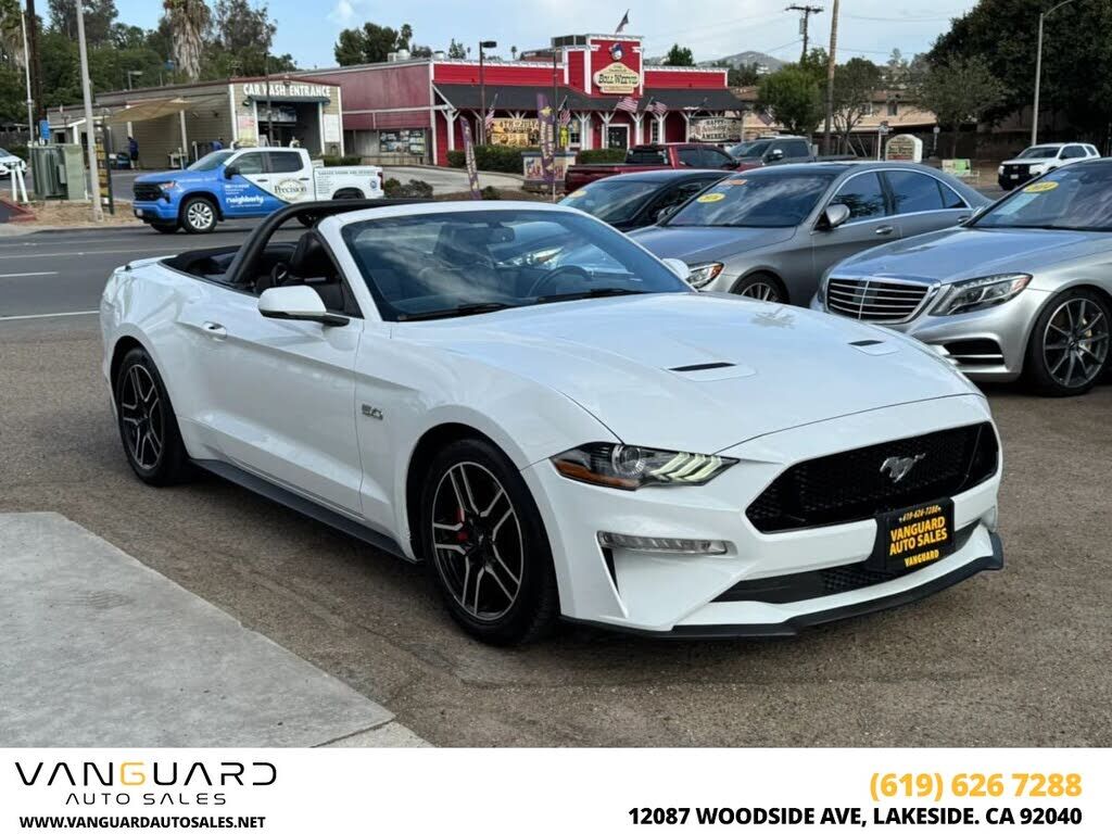 2019 FORD Mustang