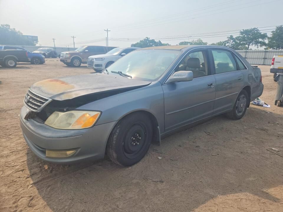 2003 TOYOTA Avalon