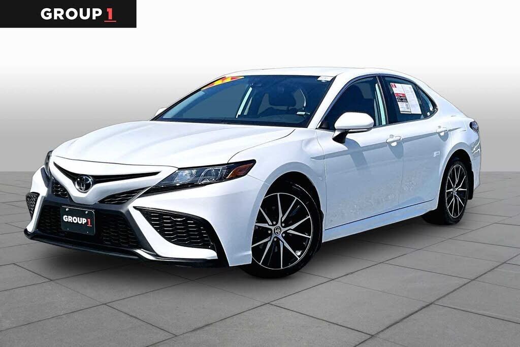 2024 TOYOTA Camry