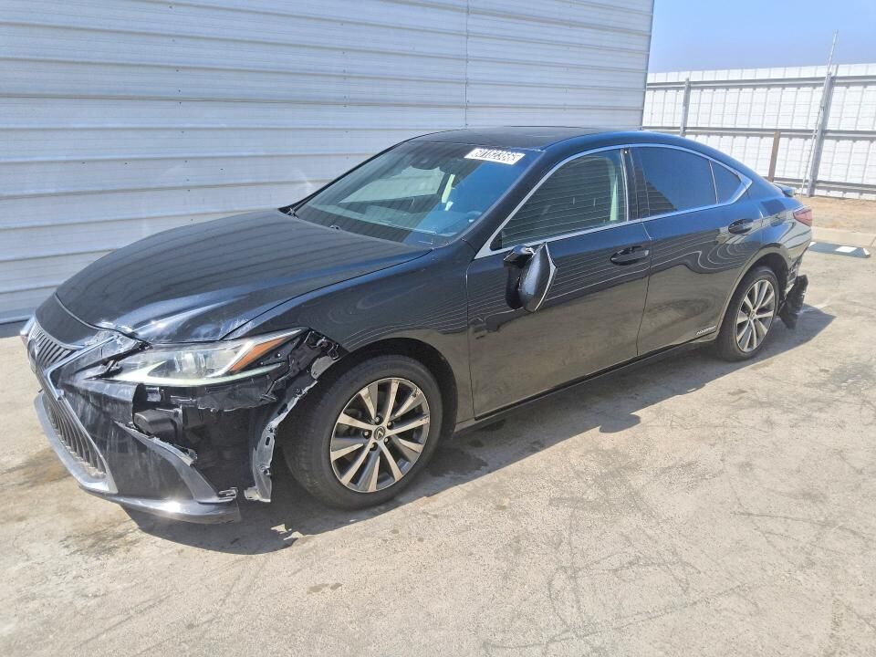 2020 LEXUS ES