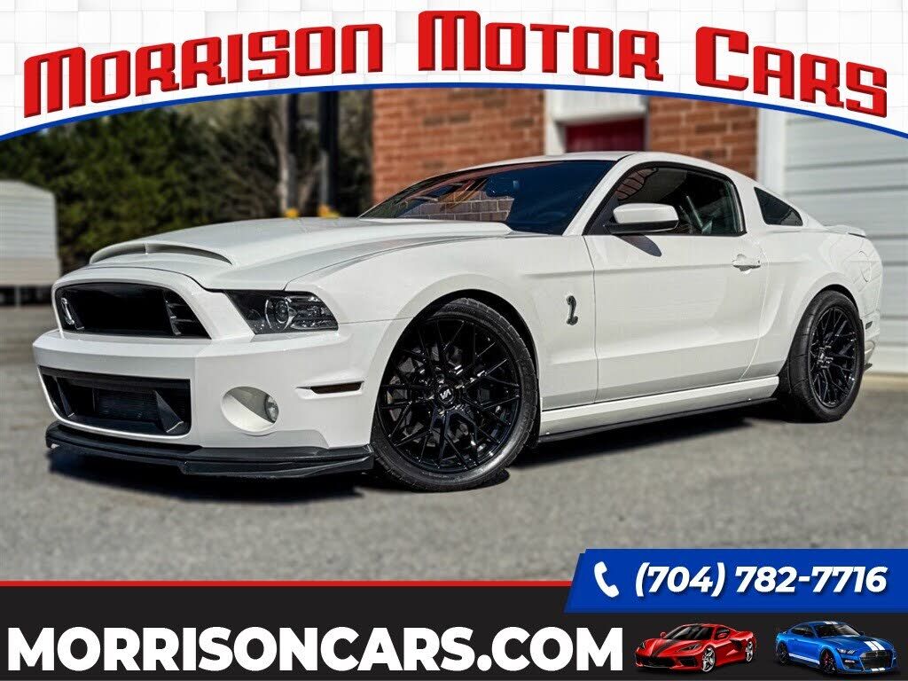 2013 FORD Mustang