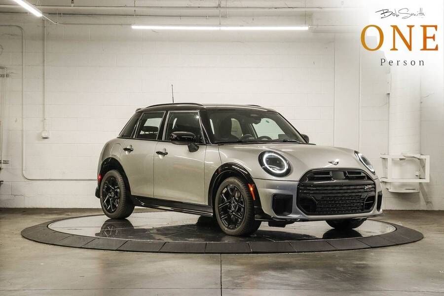 2026 MINI Hardtop