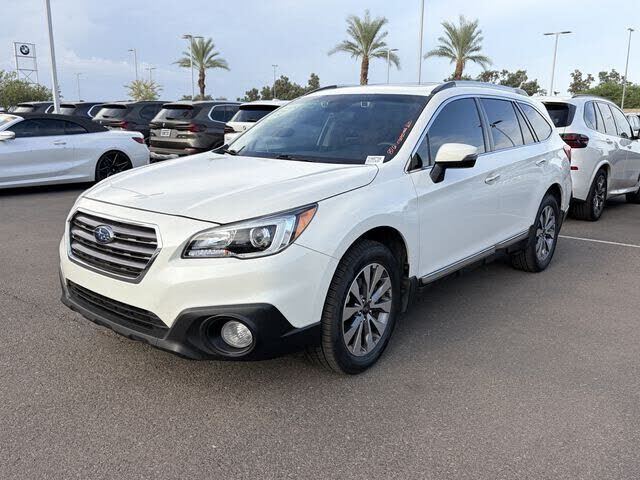 2017 SUBARU Outback