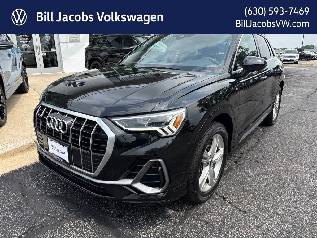 2022 AUDI Q3