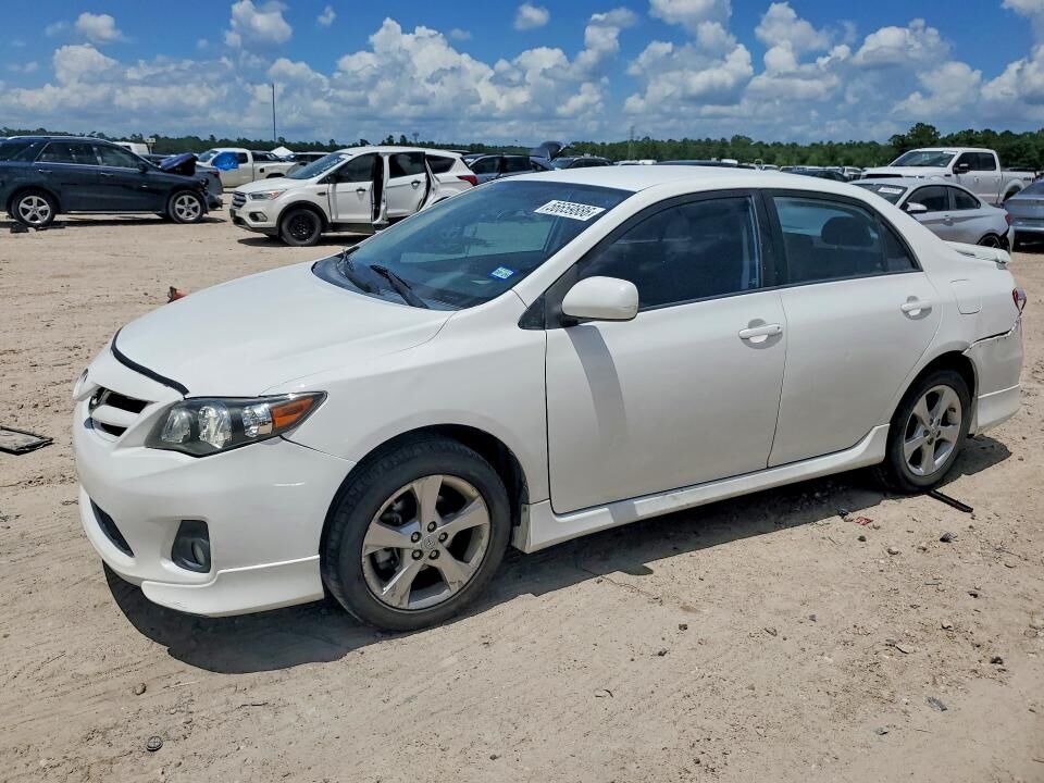 2011 TOYOTA Corolla