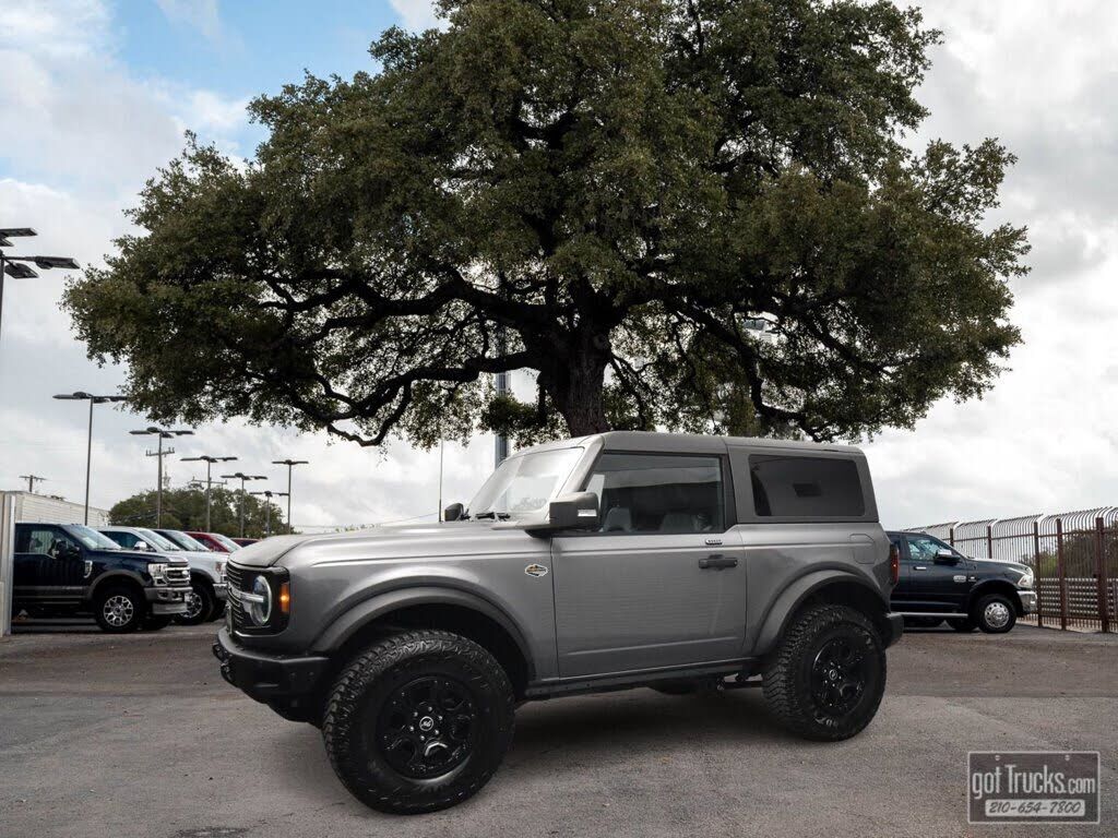 2023 FORD Bronco