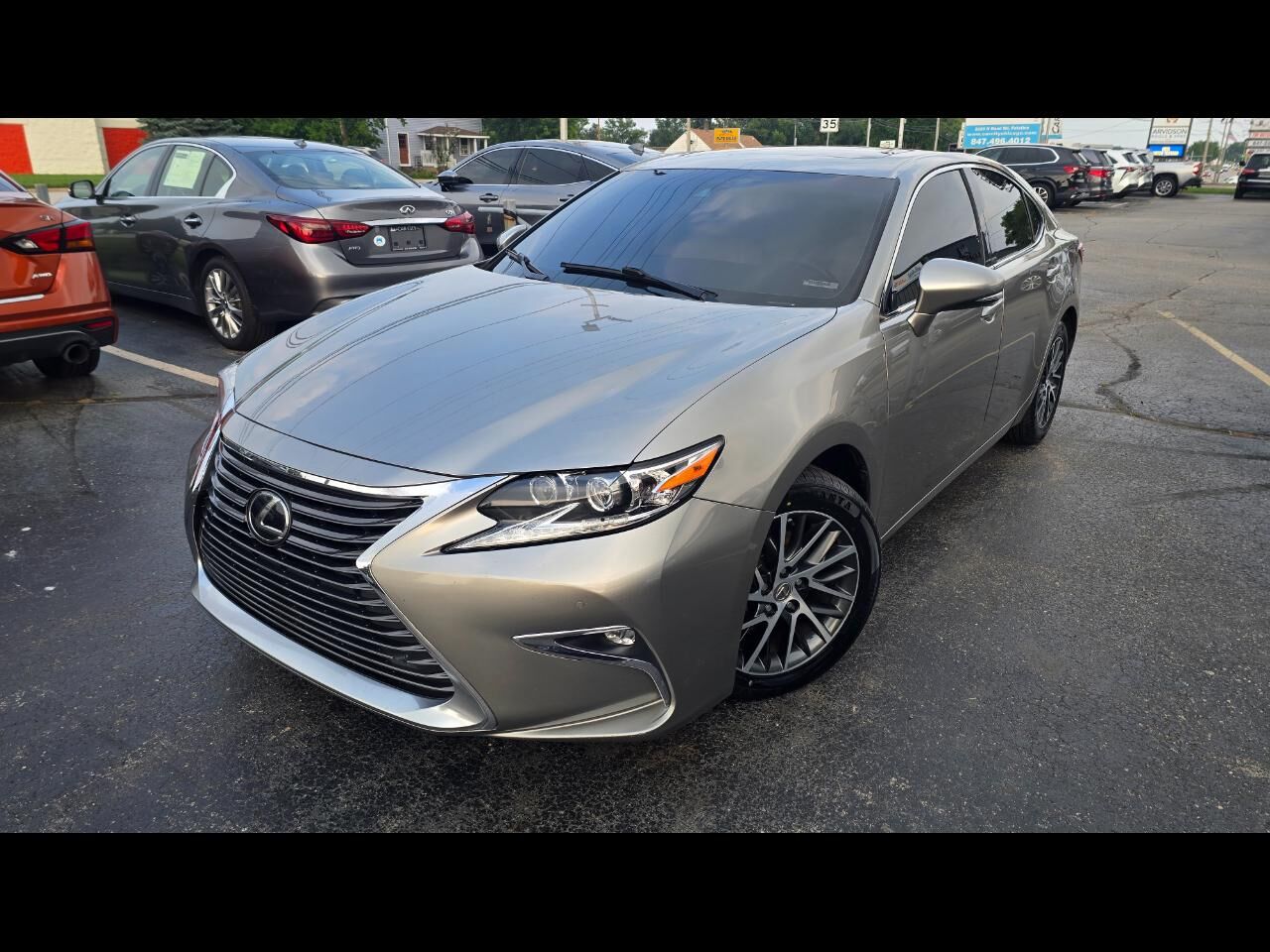 2017 LEXUS ES
