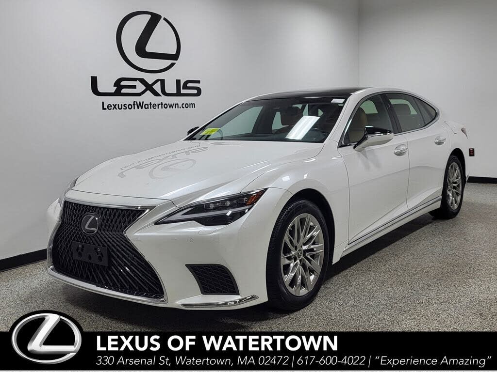 2022 LEXUS LS