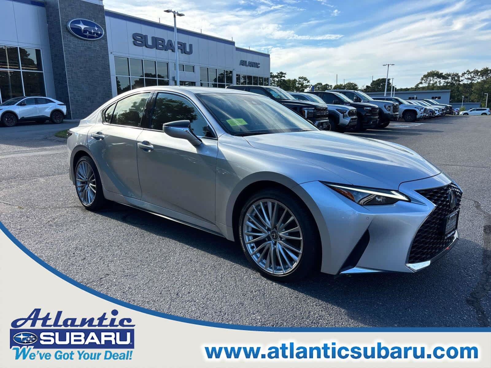 2023 LEXUS IS