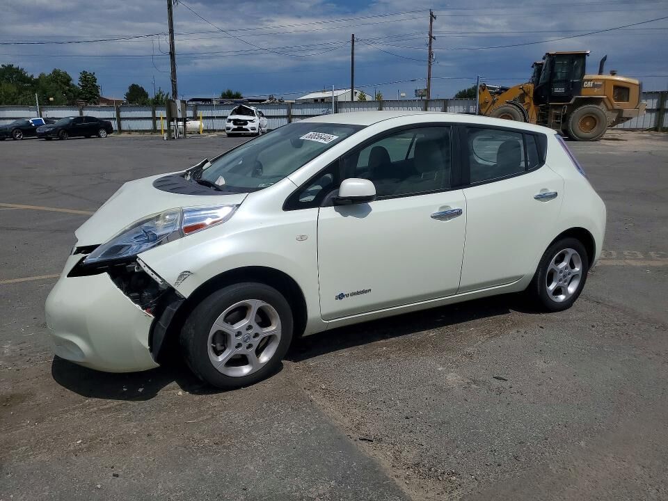 2012 NISSAN Leaf