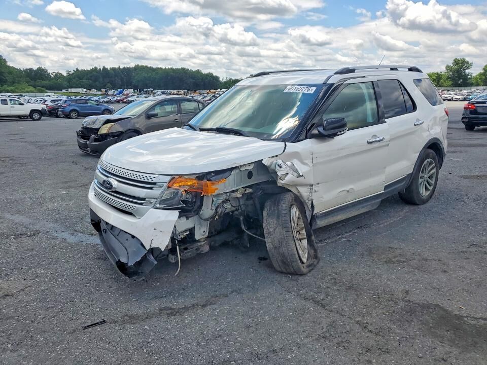 2014 FORD Explorer