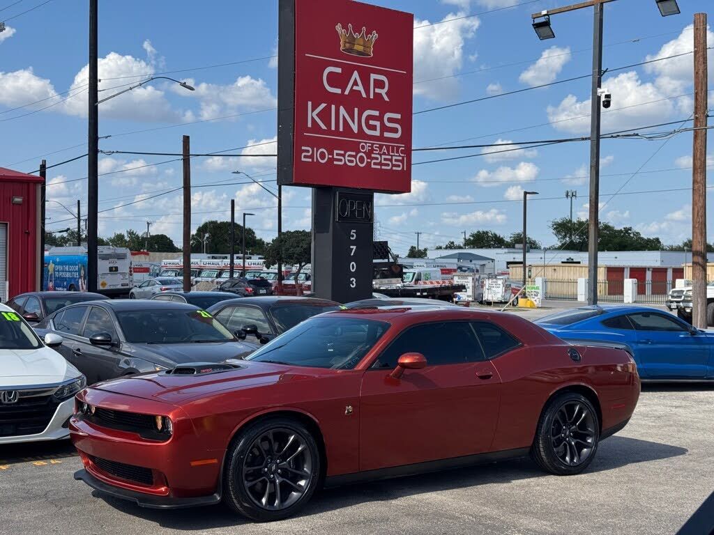 2021 DODGE Challenger