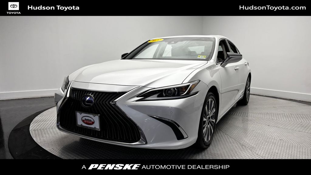 2021 LEXUS ES