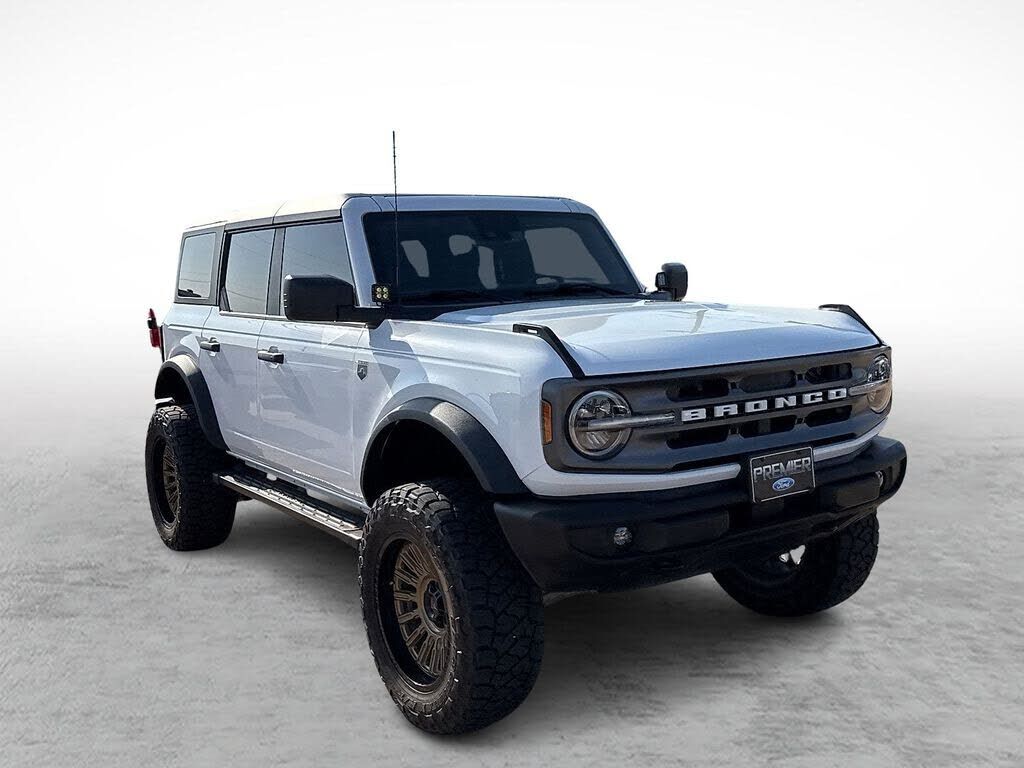 2024 FORD Bronco