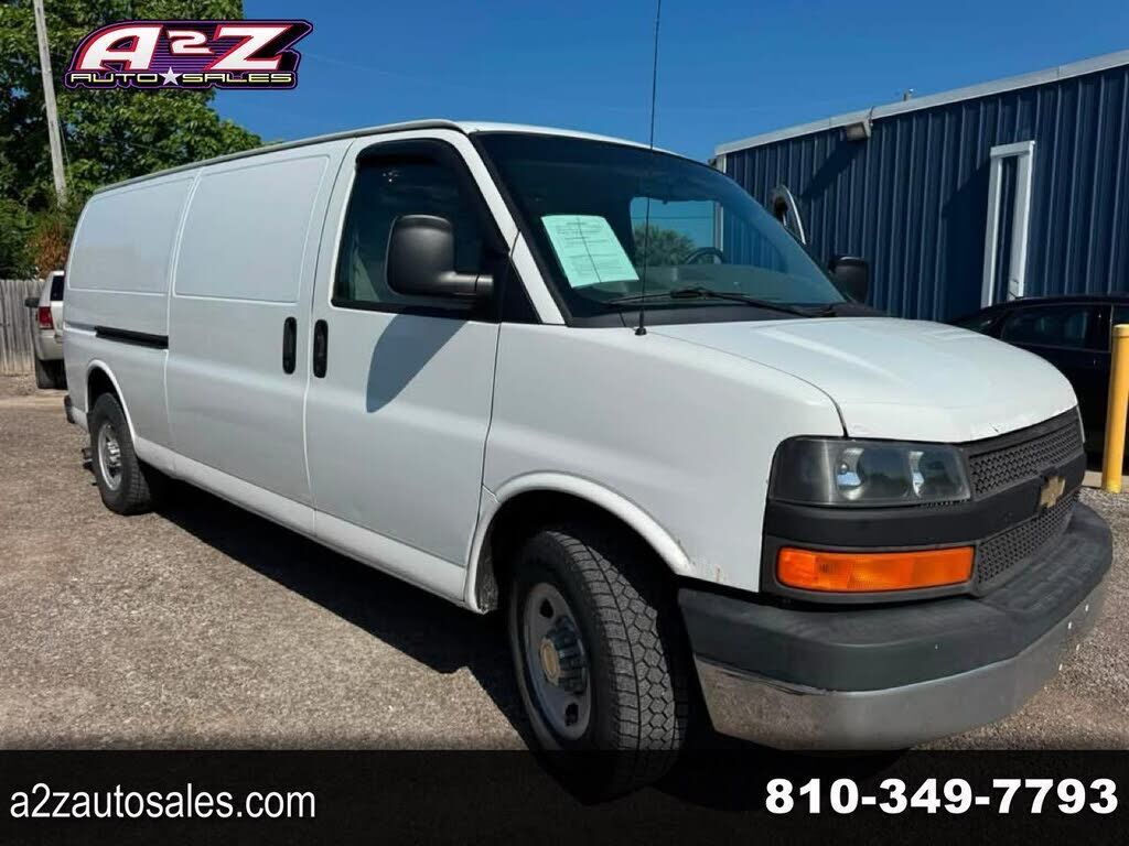 2016 GMC Savana