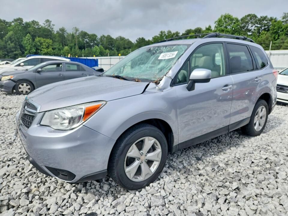 2016 SUBARU Forester
