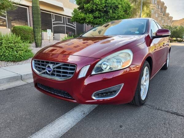 2012 VOLVO S60