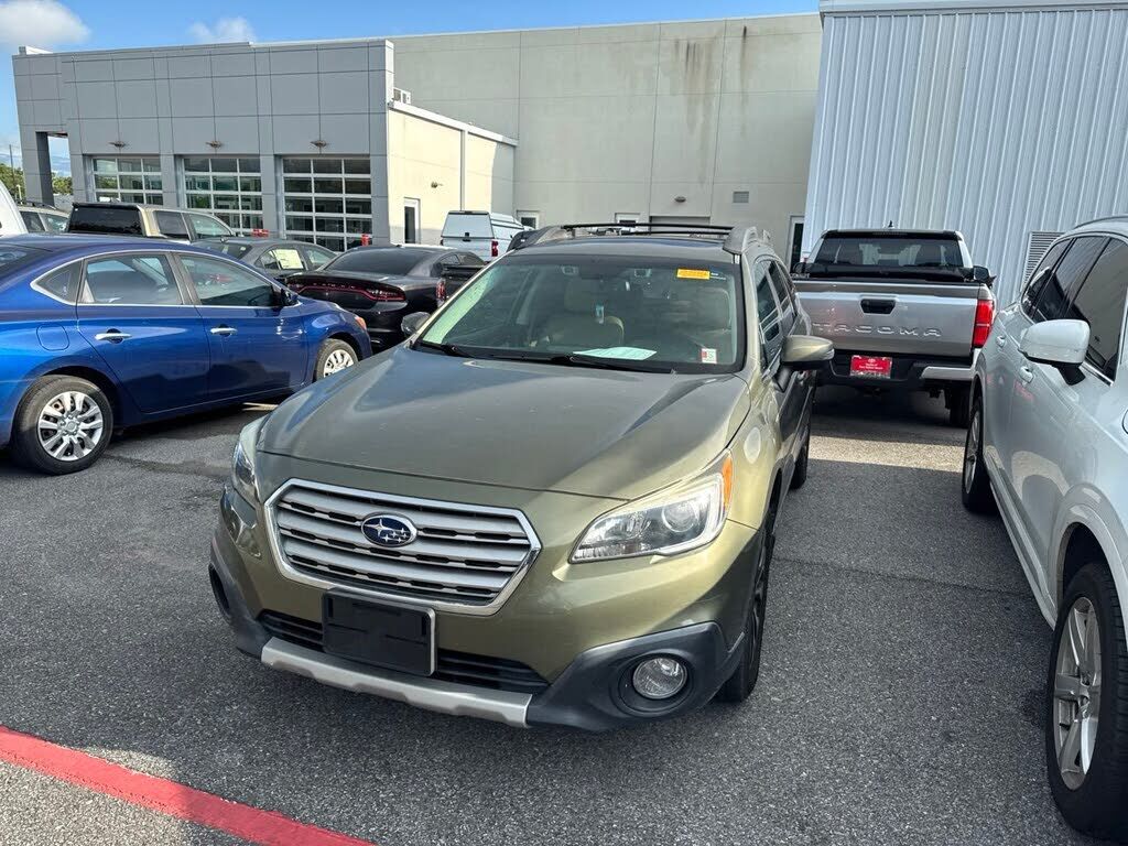 2016 SUBARU Outback