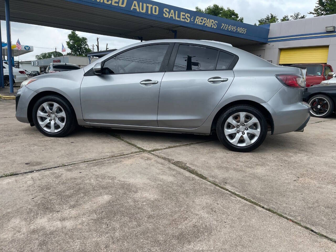 2011 MAZDA Mazda3