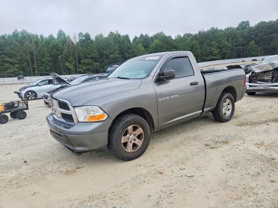 2011 DODGE Ram