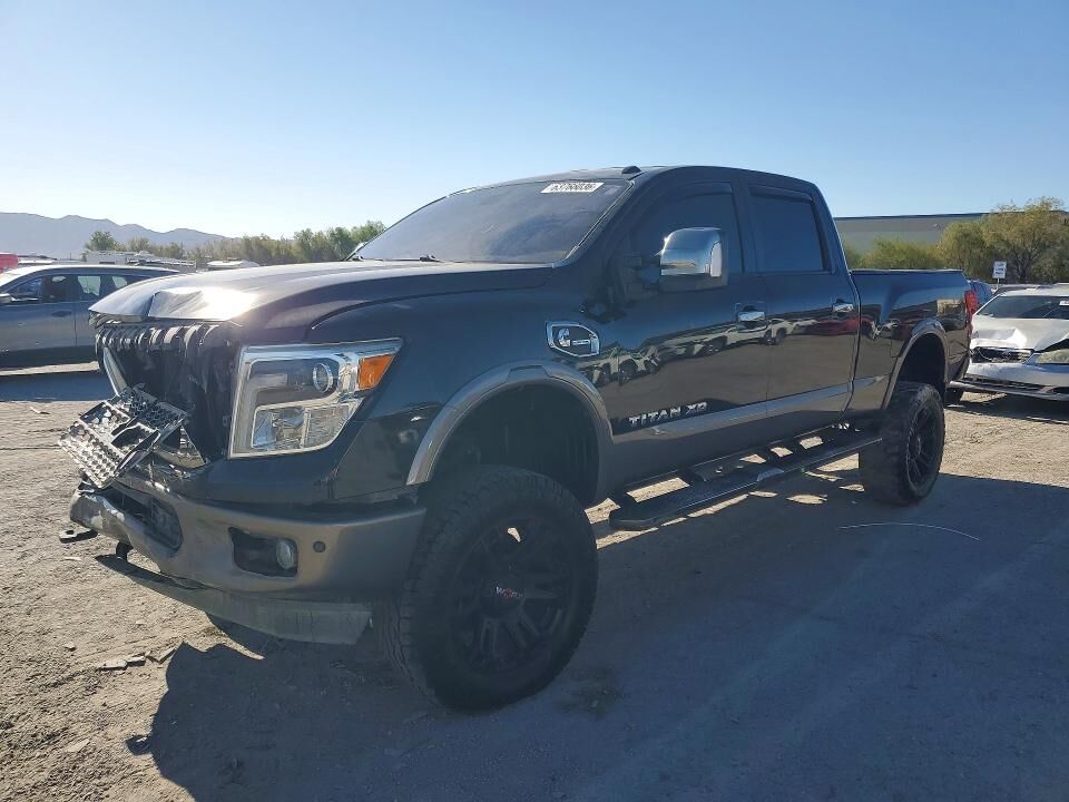 2016 NISSAN Titan