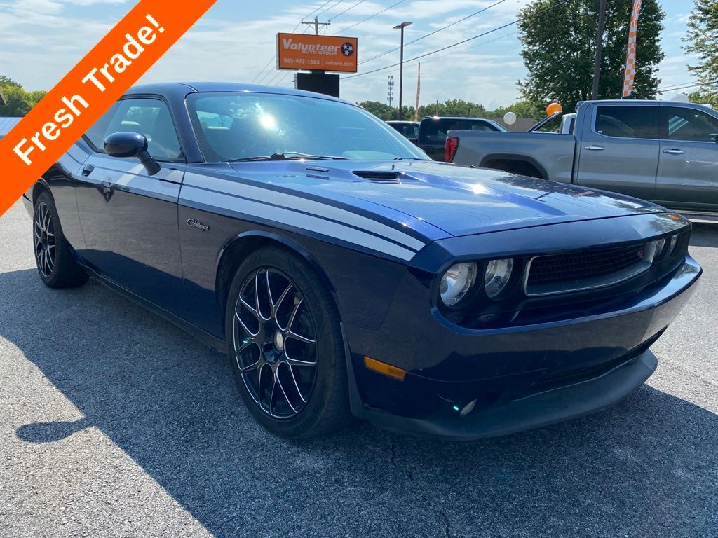 2013 DODGE Challenger