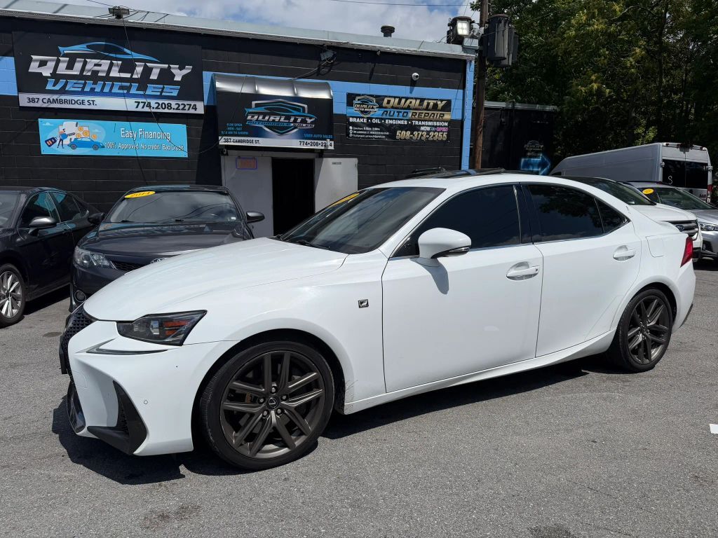 2018 LEXUS IS